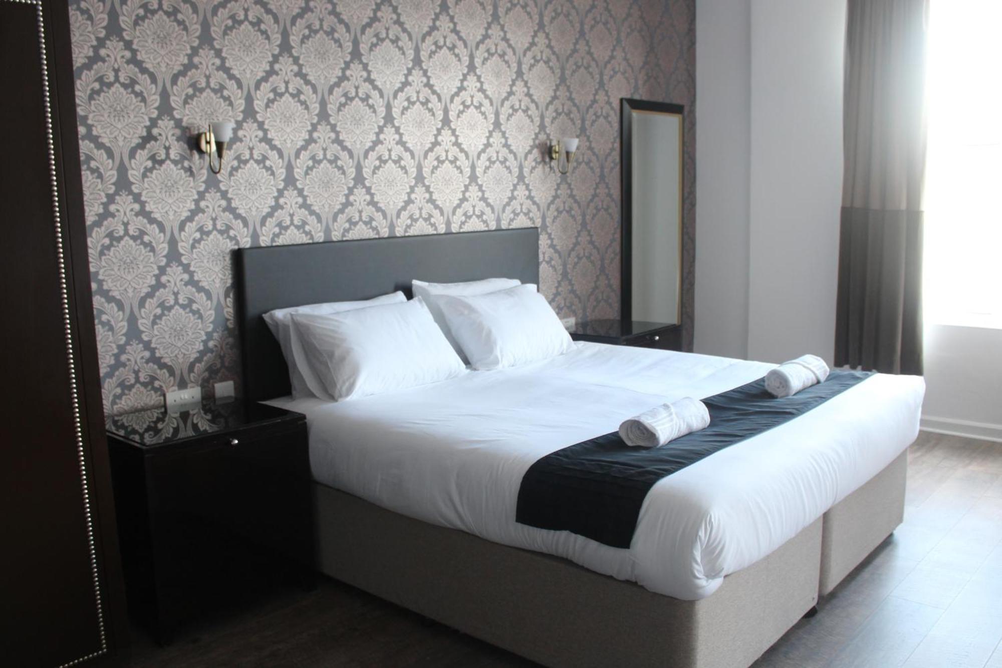 Park Hotel & Apartments 赫尔河畔京士顿 外观 照片