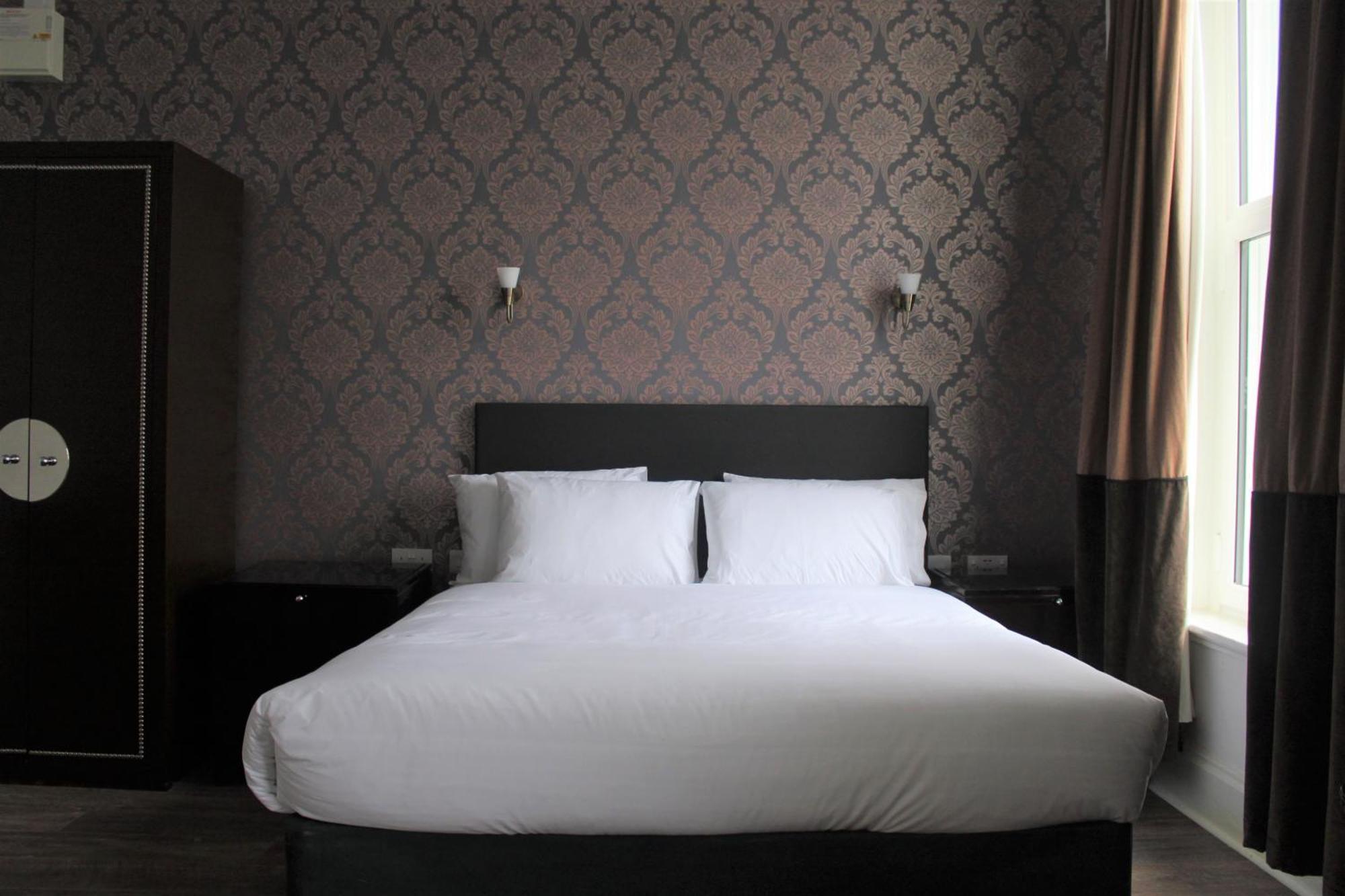Park Hotel & Apartments 赫尔河畔京士顿 外观 照片